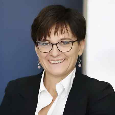 Pernille Backhausen er en landets mest eftertragtede eksperter og rådgivere for virksomheder og organisationer i sager inden for ansættelsesret.