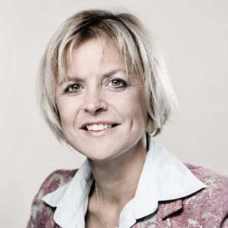 Lykke Friis er direktør for Tænketanken EUROPA. Hun er ph.d. i statskundskab fra Københavns Universitet (1997), cand.scient.pol. (Københavns Universitet) og Master i European Studies fra London School of Economics.