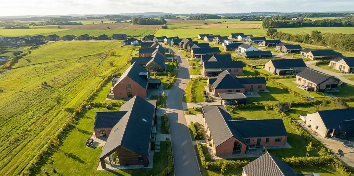 product-banner-Real estate 16 2 2