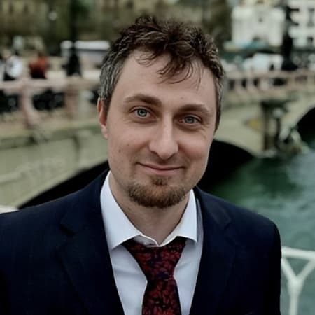 Kristian Sandberg Kristian Sandberg leder forskningsgruppen Perception and Neuroarchitectural Mapping Group ved Center for Funktionel Integrativ neurovidenskab (CFIN) der udfører grundvidenskabelig såvel som klinisk forskning.