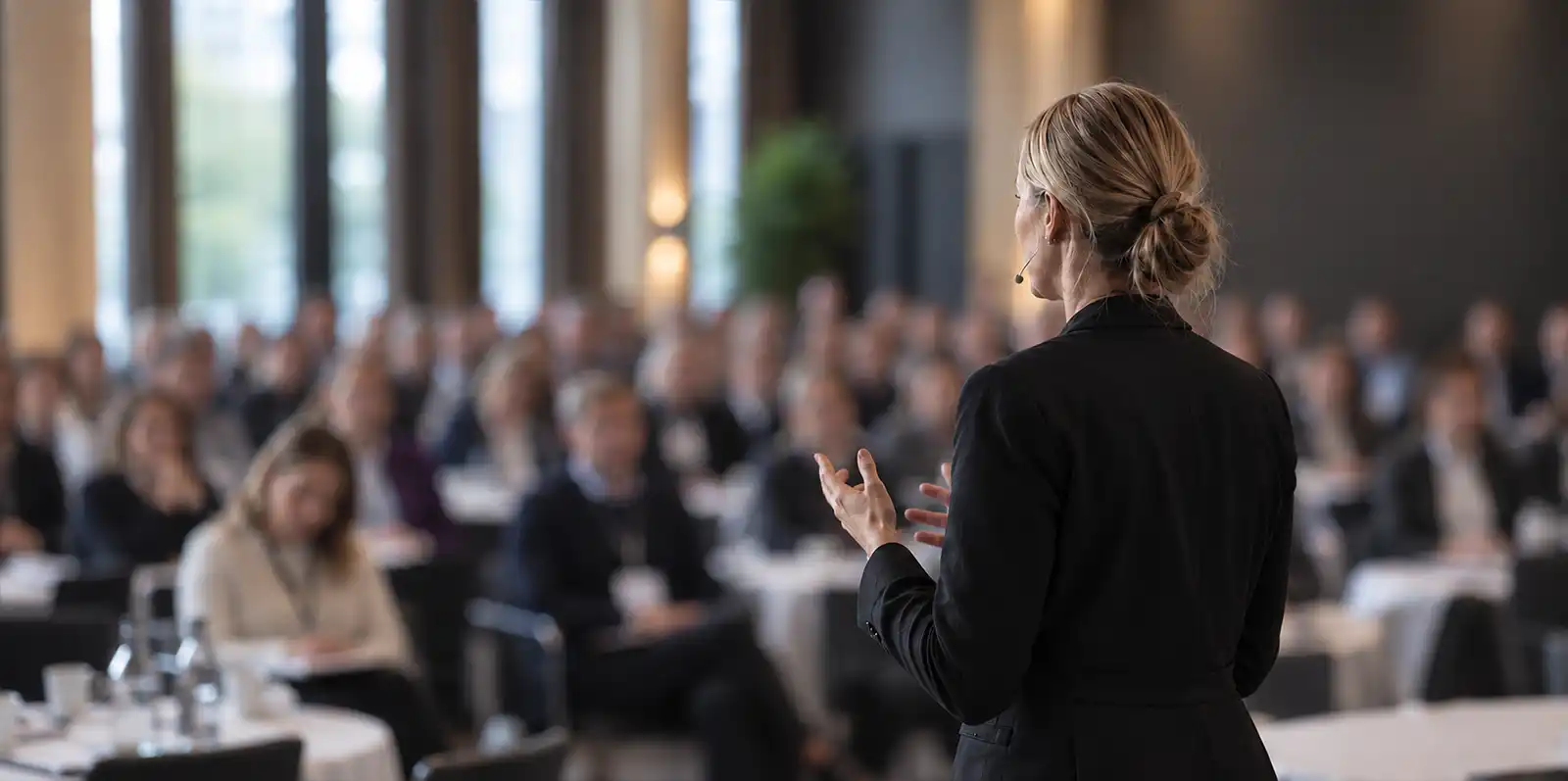 page-banner-undervisere JUC's kursus om ledelsesansvar giver dig indsigt i problemstillinger om bestyrelsens, ledelsens og selskabsejernes ansvar og hæftelse i selskabet. Læs mere om kurset i ledelse her.