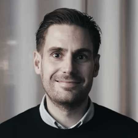 Rasmus Grosen Olsen Rasmus Grosen Olsen er Sustainability Manager hos Urban Partners. Som medlem af Urban Partners bæredygtighedsteam er hans primære rolle at lede strategiske projekter inden for emner som Progressive Sustainable Finance.