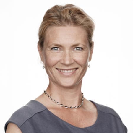 Lotte Lindahl Andreasen Med speciale i familieret og personskadeerstatning, er Lotte Lindahl Andreasen godt klædt på til at hjælpe dig, hvis du har brug for hjælp i forbindelse med ægteskab, separation og skilsmisse, adoption, børnebidrag, arveret, eller hvis du i forbindelse med en ulykke er kommet til skade, og derfor søger erstatning. Hun har også opbygget en masse erfaring inden for ansættelsesret.