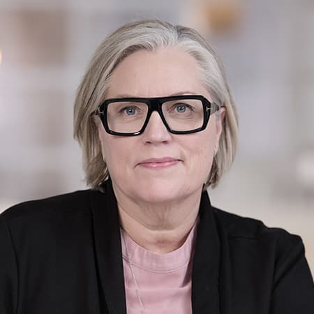 Tanja Graabaek I dag driver hun - sammen med advokat Nanna Bolund - Advokatvirksomheden Bolund & Graabæk, som udelukkende beskæftiger sig med forældreansvarssager.