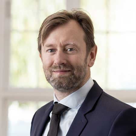 JEPPE HOLT