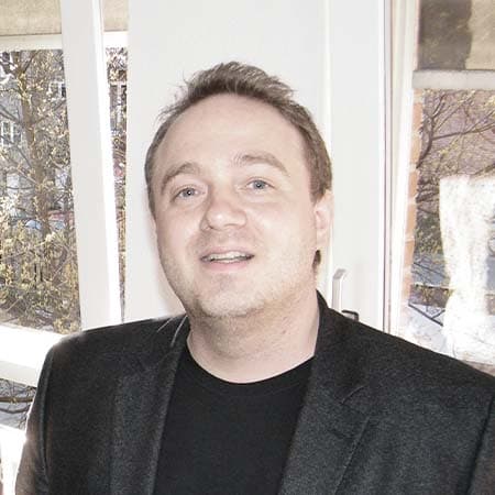 JAKOB HAHN