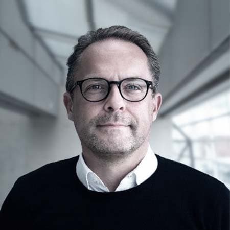 JESPER OLSEN