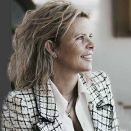 JANNE-VEJLESBY JANNE-VEJLESBY