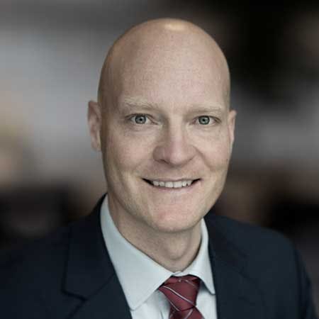 Lars Japp Haslund er direktør og DPO-konsulent hos Japp Haslund & Partners. Efter flere år som Group DPO hos Nets har Lars startet sin egen DPO-konsulentvirksomhed.
