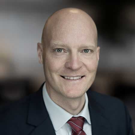 Lars Japp Haslund Lars Japp Haslund er direktør og DPO-konsulent hos Japp Haslund & Partners. Efter flere år som Group DPO hos Nets har Lars startet sin egen DPO-konsulentvirksomhed.