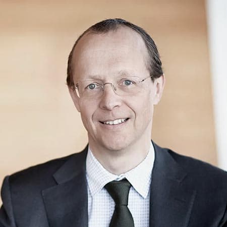 Anders-Stubbe-Arndal Anders Stubbe Arndal leder Kromann Reumerts forretningsområde for energi og infrastruktur og har rådgivet energi- og forsyningsvirksomheder siden 1993.